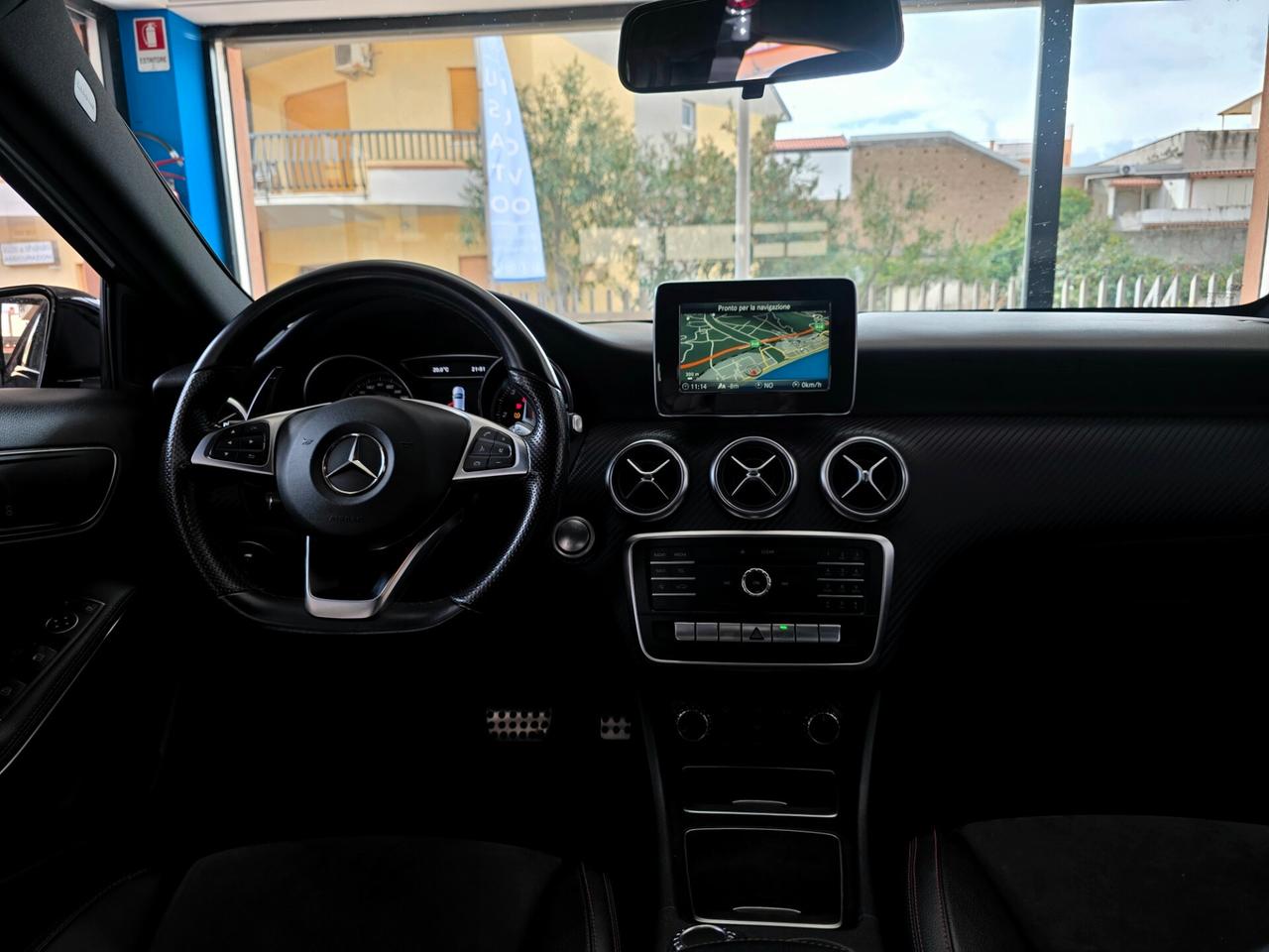 Mercedes-benz A 200 d Automatic Premium