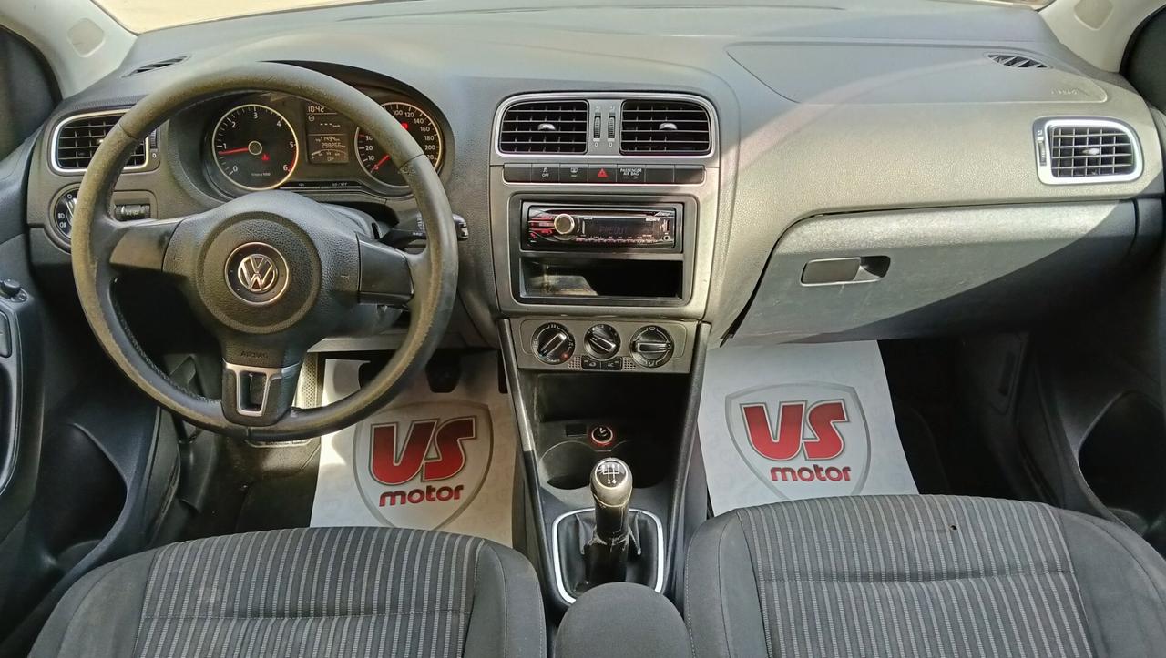 VOLKSWAGEN POLO 1.6 TDI-2010