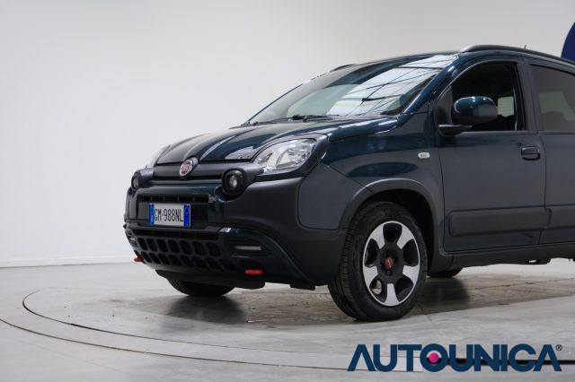 FIAT Panda 1.0 FIREFLY S&S HYBRID GARMIN NEOPATENTATI