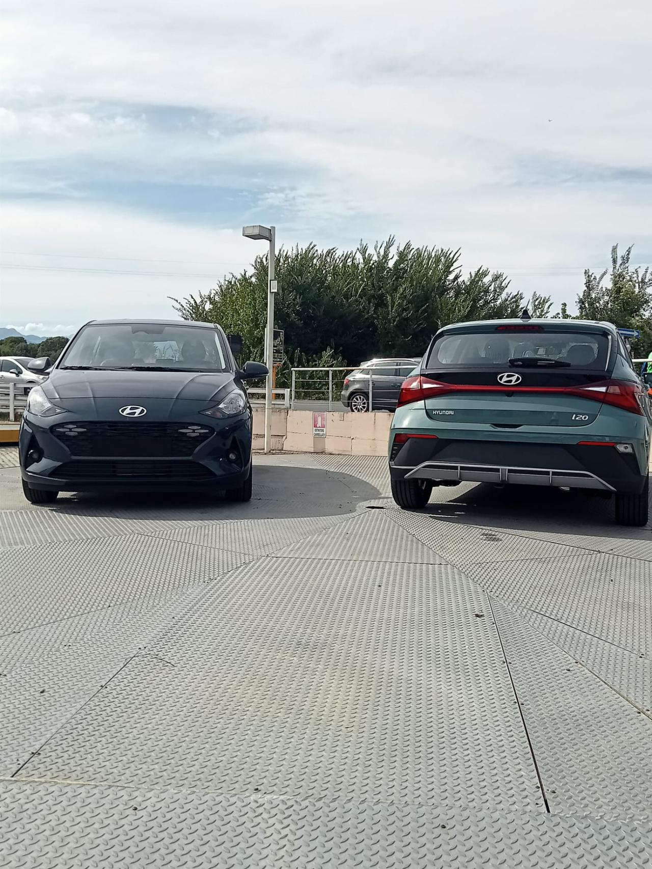 Hyundai i20 1.2 MPI MT Connectline