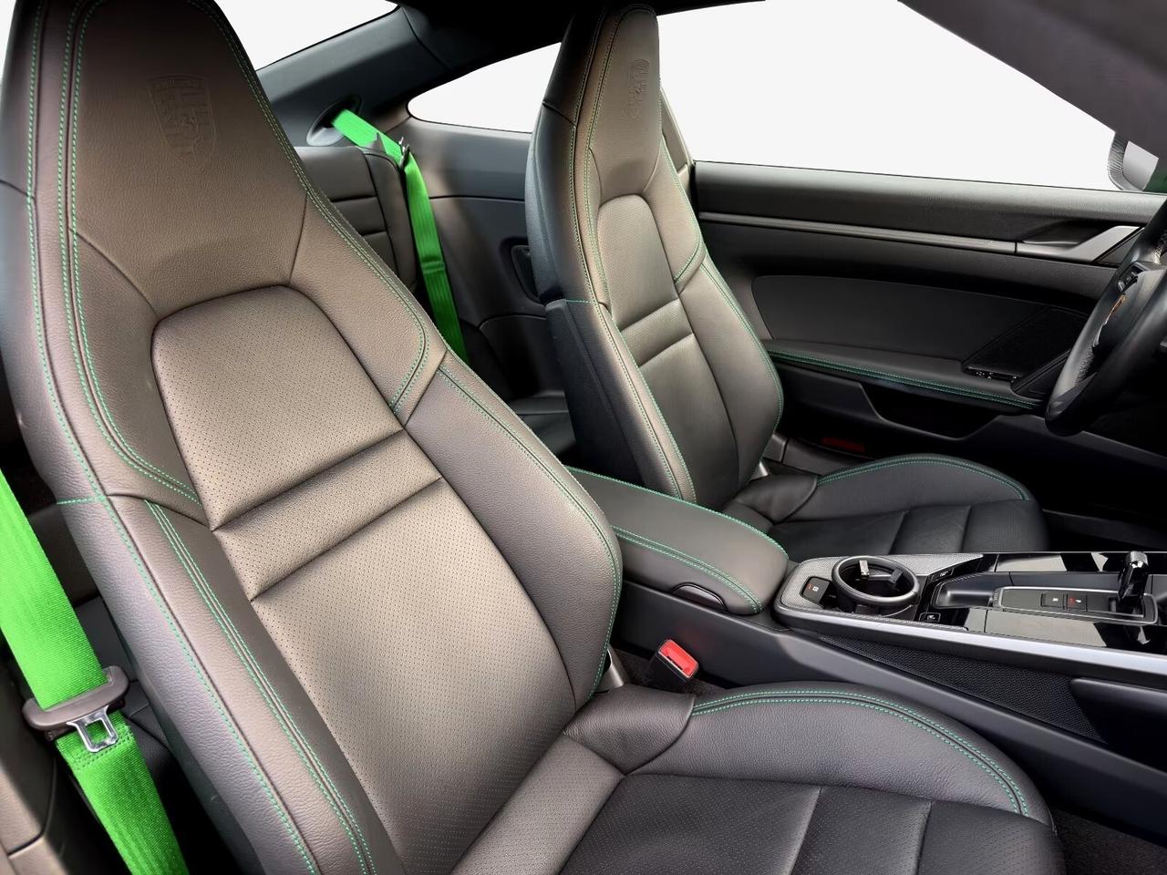 Porsche 992 911.992 Carrera Coupe