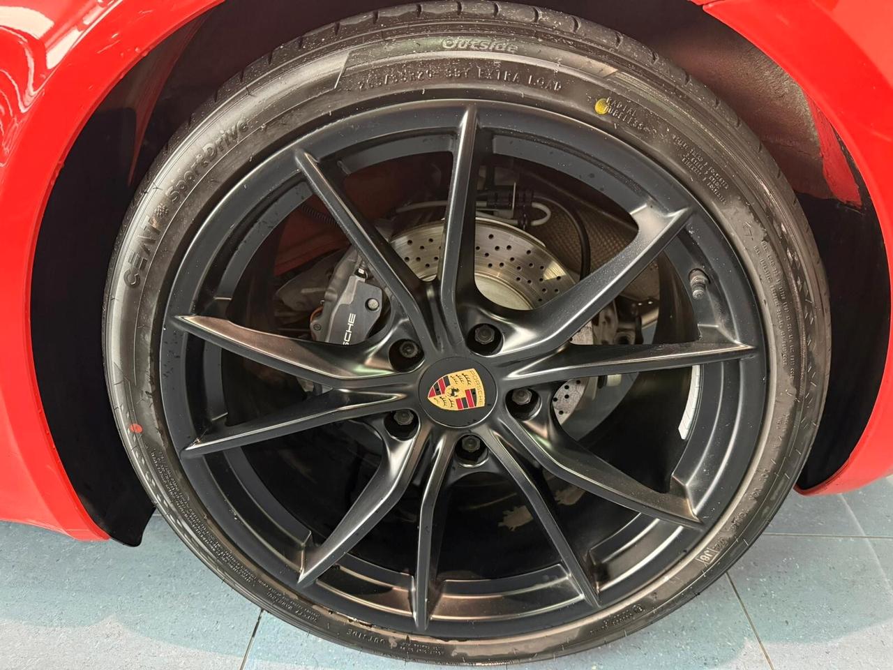 Porsche Cayman 718 T