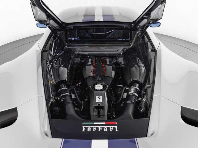 Ferrari 488 Pista