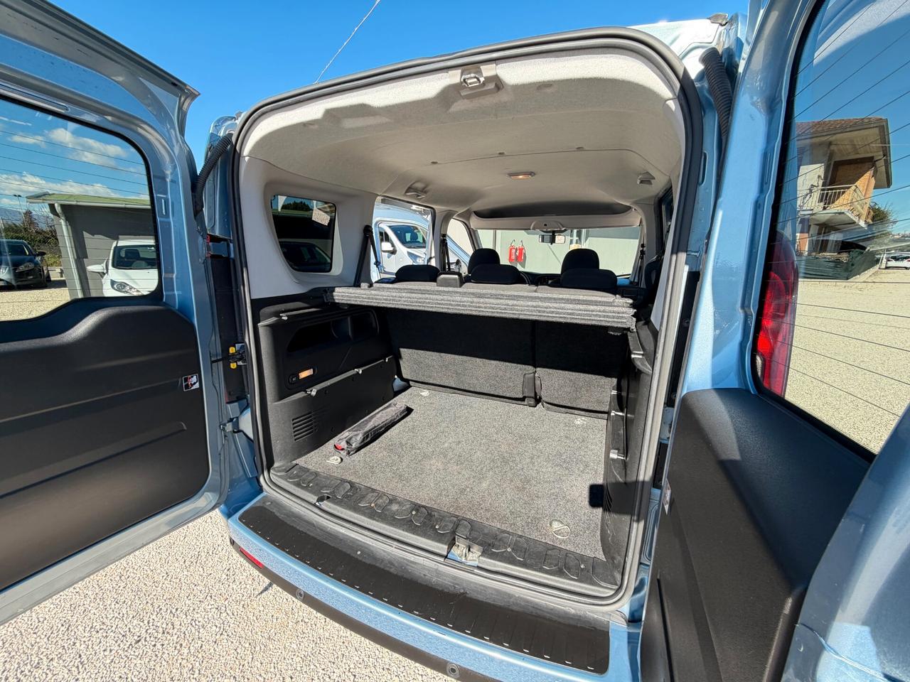 Fiat Doblo 2.0 MJT 135 cv 104.825 km autocarro