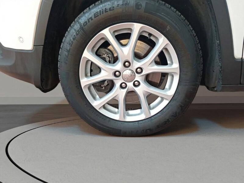 JEEP Cherokee 4ªs. 14-18 Cherokee 2.2 Mjt II 1...