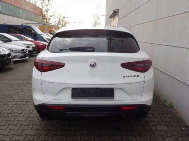 ALFA ROMEO Stelvio 2.2 Turbodiesel 210 CV AT8 Q4 Super