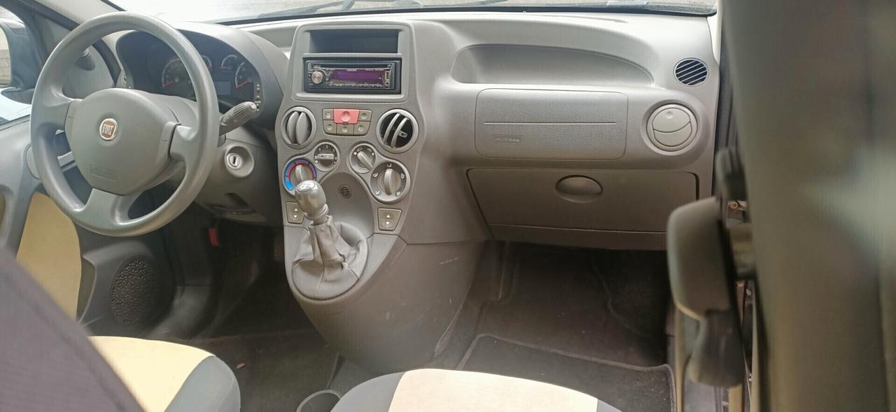 Fiat Panda 1.2 Benz 60cv Dynamic GPL4.800...taliandata distribuzione effettuata 2010