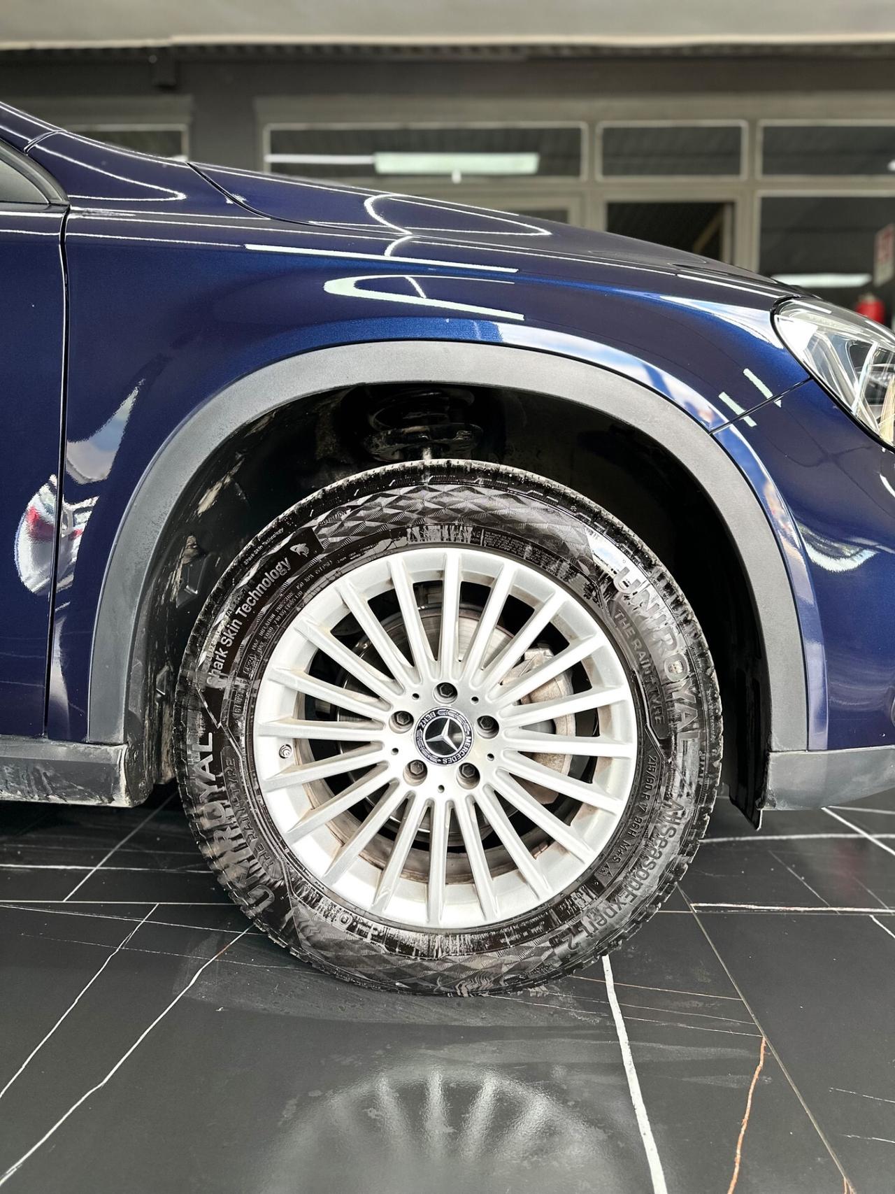 Mercedes-benz GLA 200 d Automatic Premium