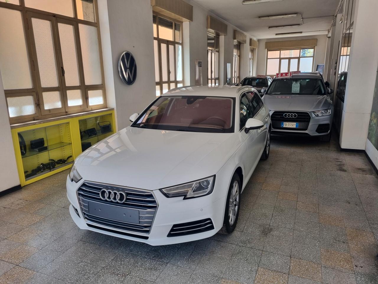 Audi A4 Avant 2.0 TFSI g-tron Business Sport