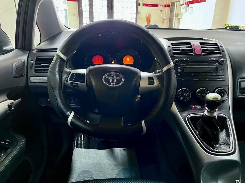 Toyota Auris 1.4 D-4D 5 porte Sol