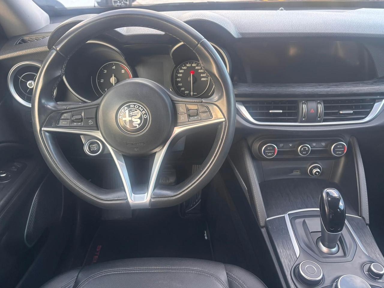 Alfa Romeo Stelvio 2.2 Turbodiesel 210 CV AT8 Q4