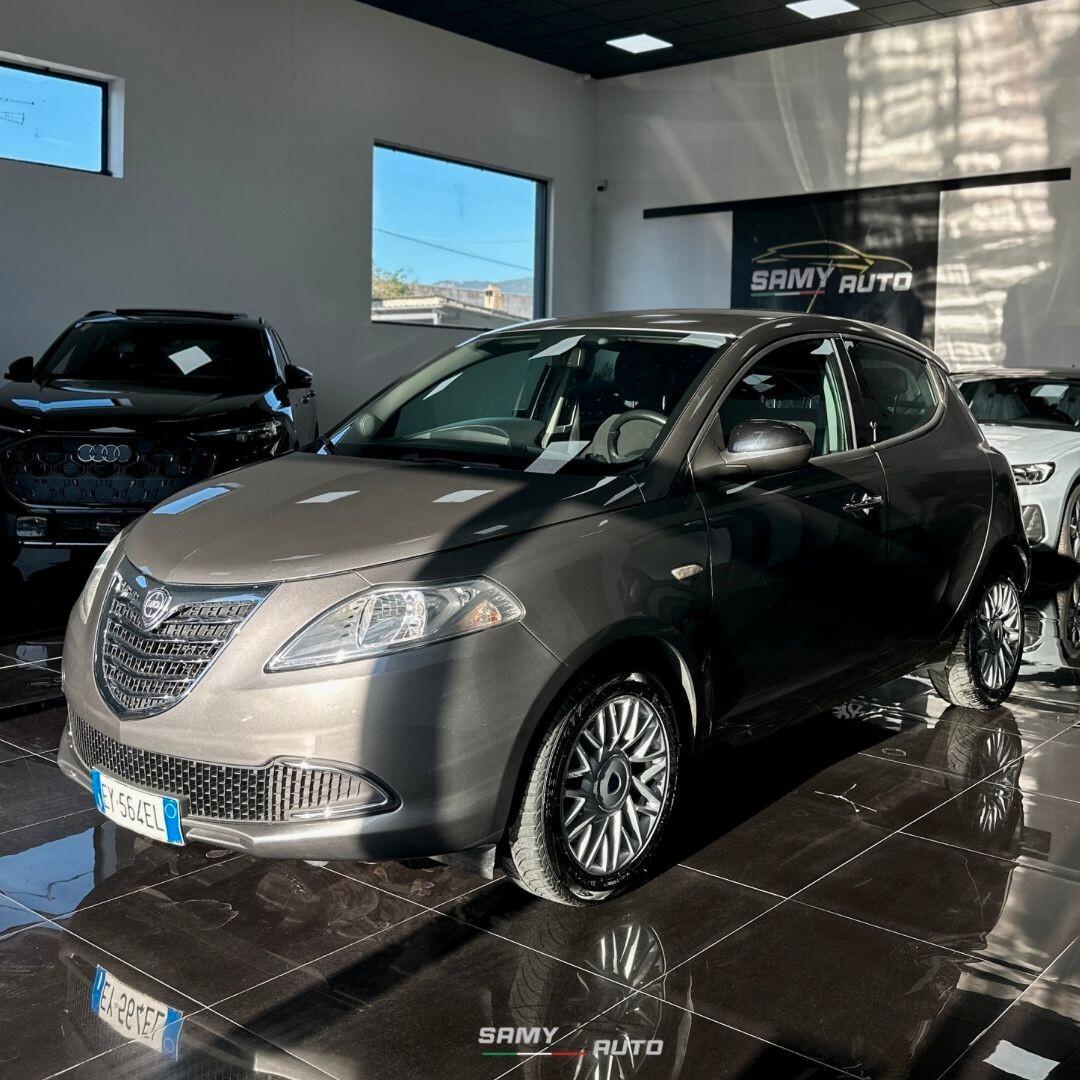 Lancia Ypsilon 1.2 69 CV 5 porte