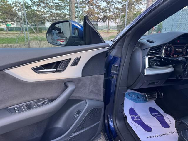AUDI Q8 50 TDI 286CV Quattro Tiptronic S-Line FULL OPT.