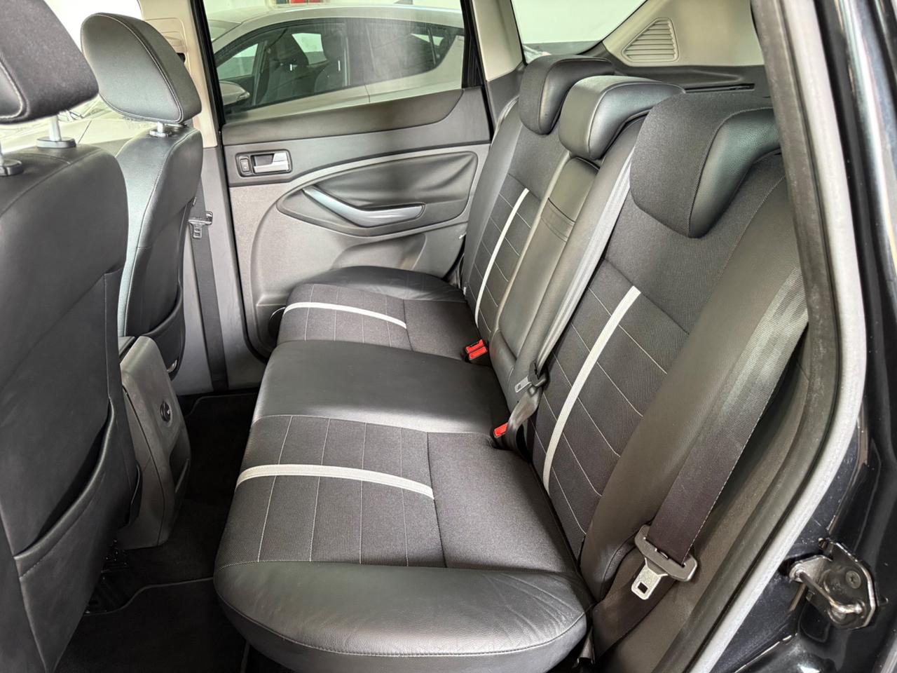 Ford Kuga 2.0 TDCi 163 CV 4WD Powersh.Titanium DPF