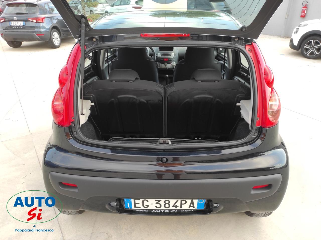 Peugeot 107 1.0 Benzina - 68cv NEOPATENTATI