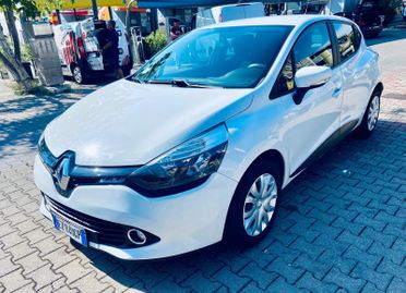 Renault Clio 1.5 dCi 75CV neopatentati
