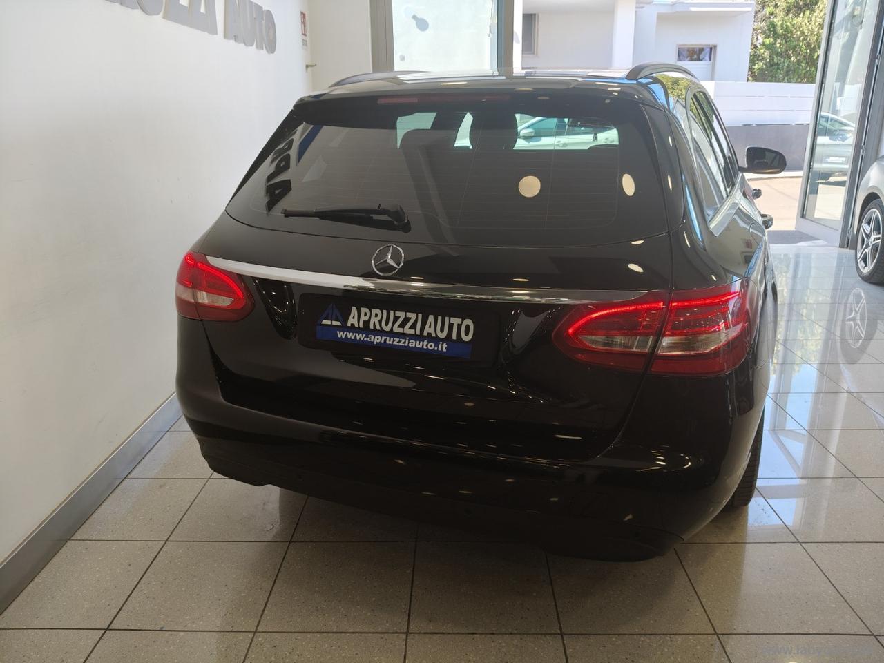 MERCEDES-BENZ C 220 d S.W. Auto Business
