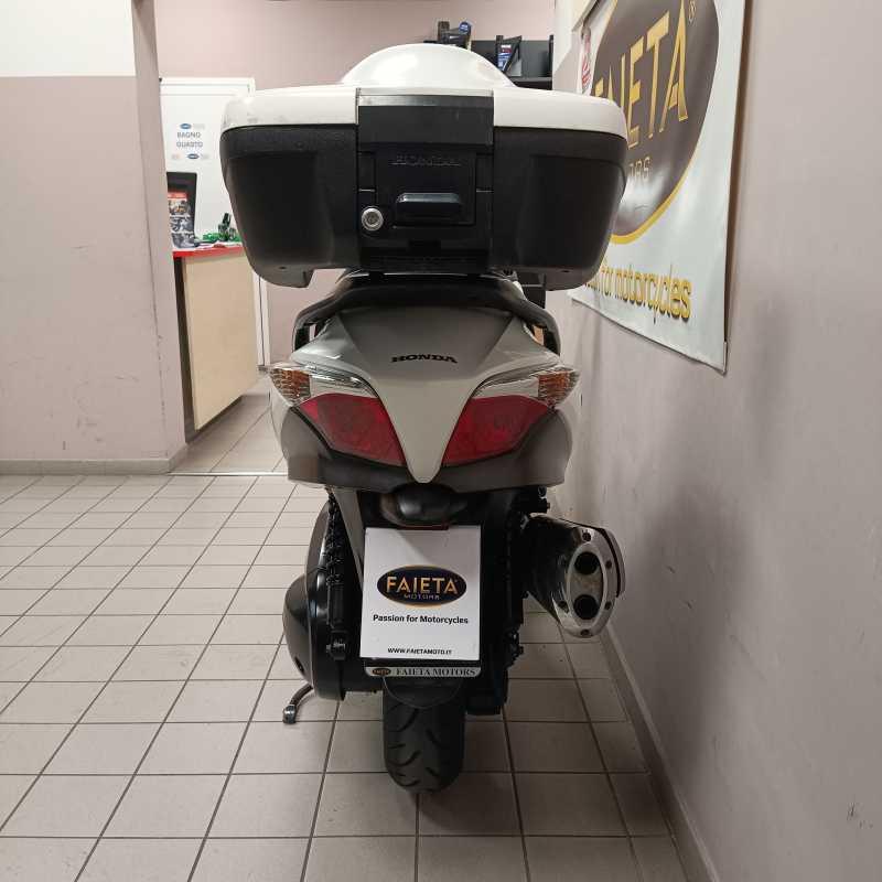 Honda SW-T 400 - 2012