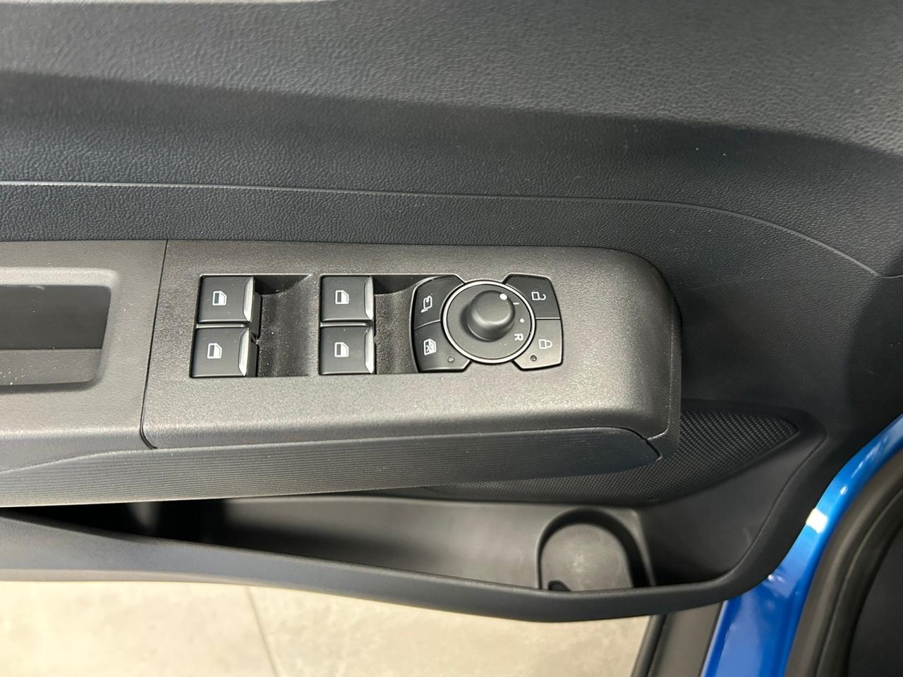 Ford Tourneo Courier 1.0 EcoBoost Powershift Active