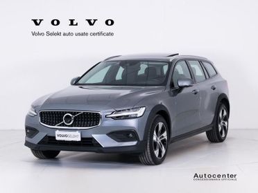 Volvo V60 Cross Country CROSS COUNTRY B4 (d) 197CV AWD AUT BUSINESS PRO