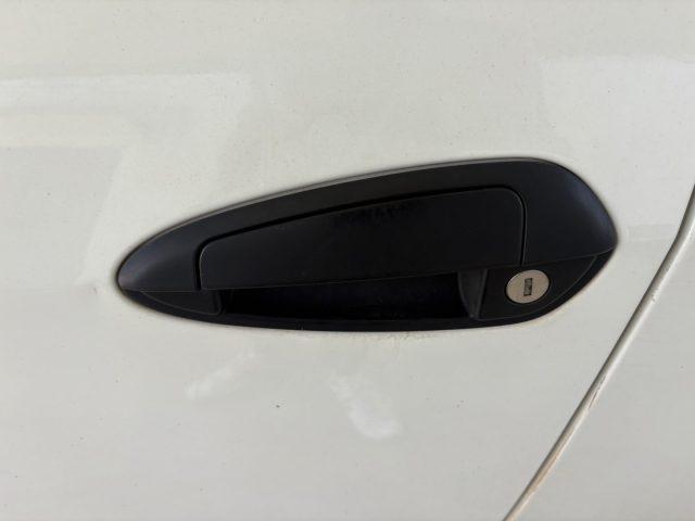 FIAT Punto 1.2 8V 5 porte EURO 6 OK NEOPATENTATI