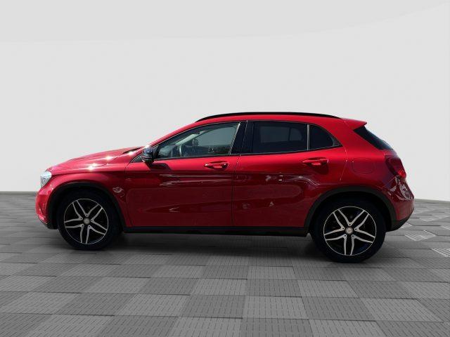 MERCEDES-BENZ CLA sse GLA GLA 180 CDI Automatic Sport
