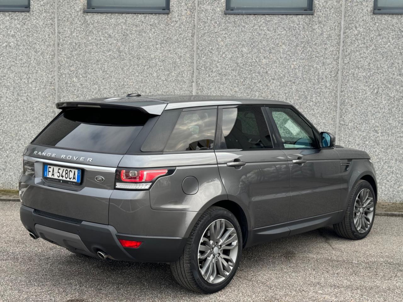 Land Rover Range Rover Sport 3.0 TDV6 SE