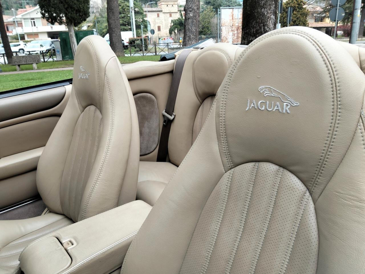 Jaguar XK8 Cabriolet