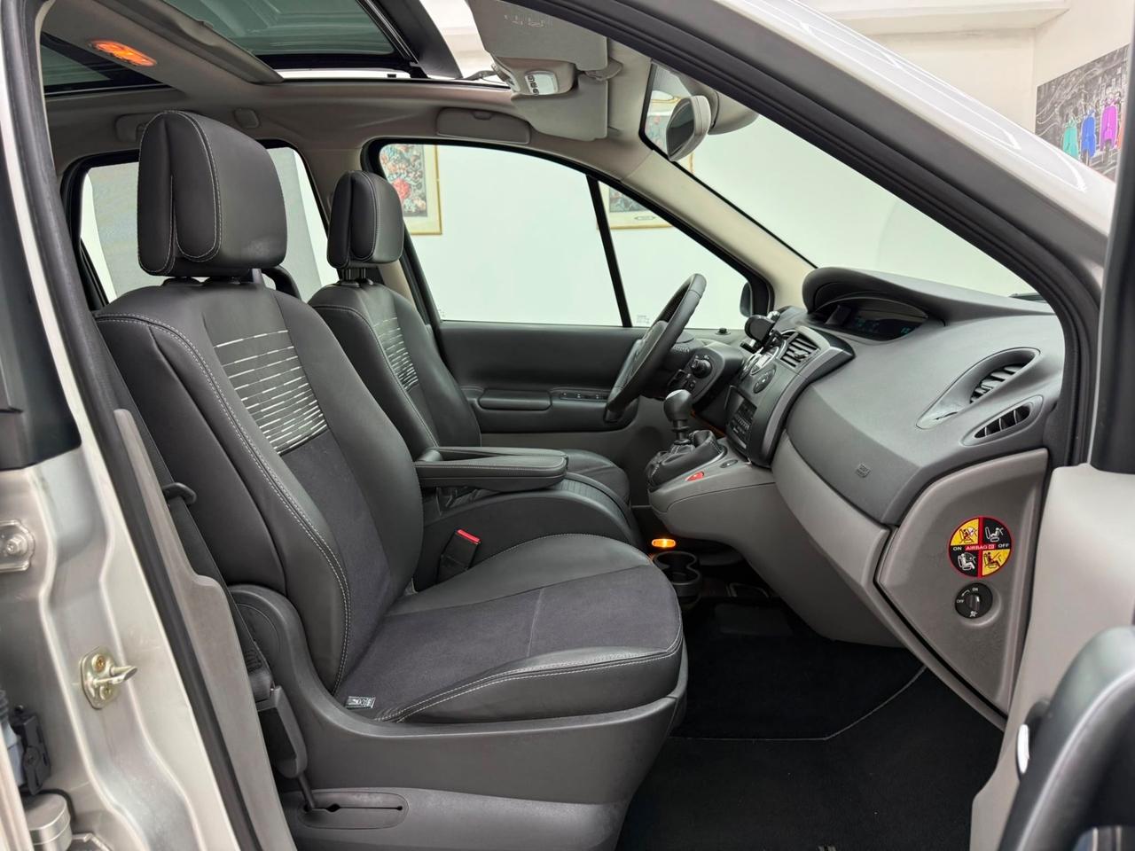 Renault Scénic 1.9 dCi/130CV EXCEPTION