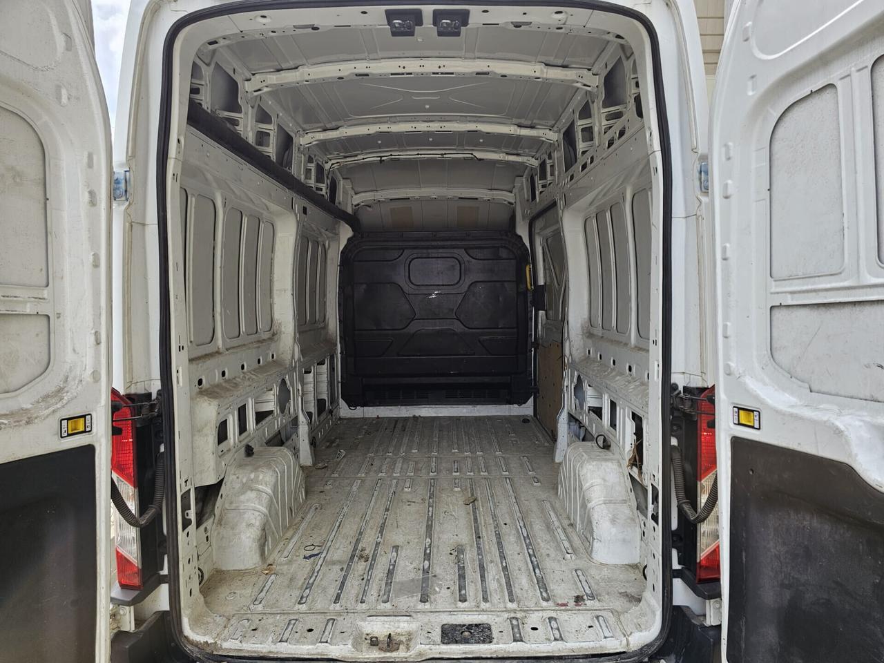 Ford Transit 350 2.0TDCi EcoBlue PL-SL-TA Furg. Jumbo Entry