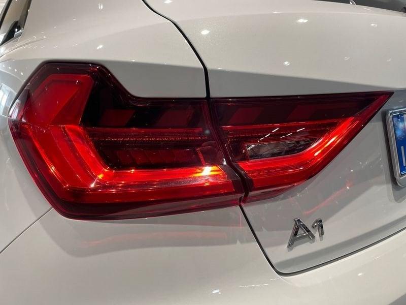 Audi A1 Sportback 25 1.0 tfsi Admired my20