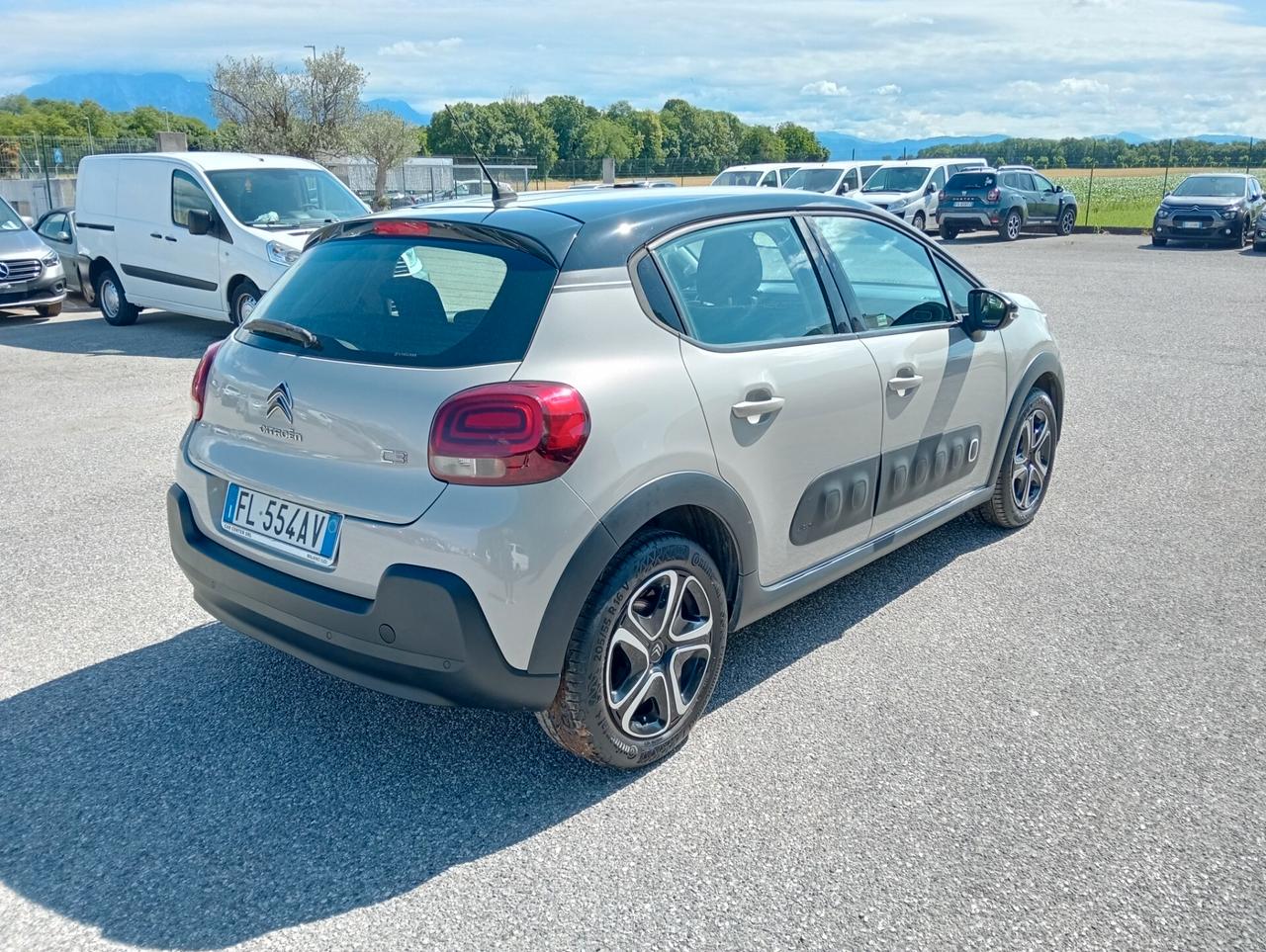 Citroen C3 1.2 110cv Shine UNIPROPRIETARIO