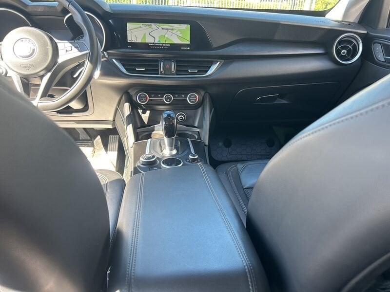 Alfa Romeo Stelvio 2017 2.2 t Executive rwd 180cv auto