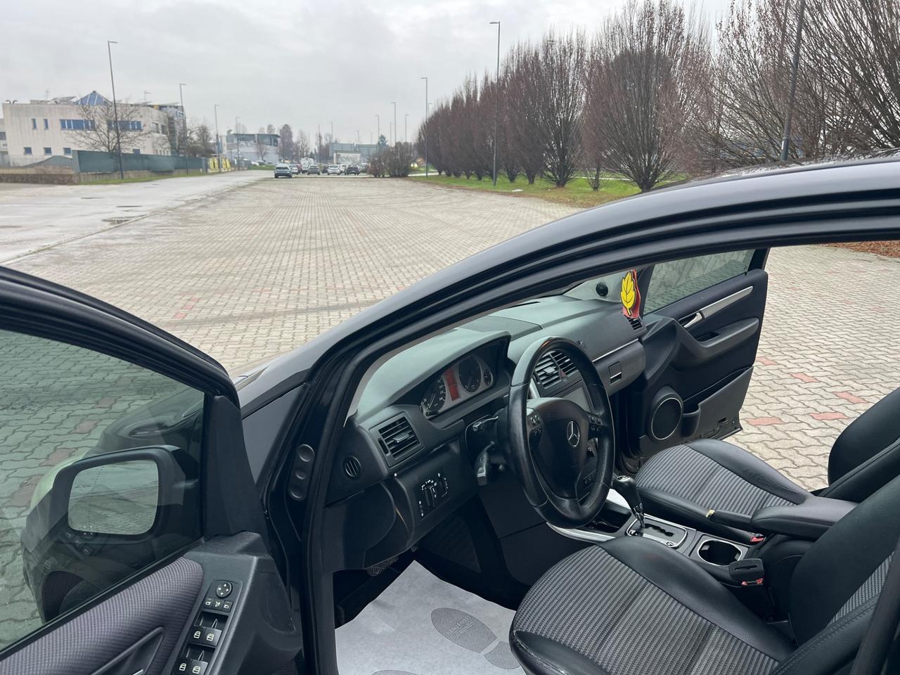 Mercedes-benz B 180 CDI Premium