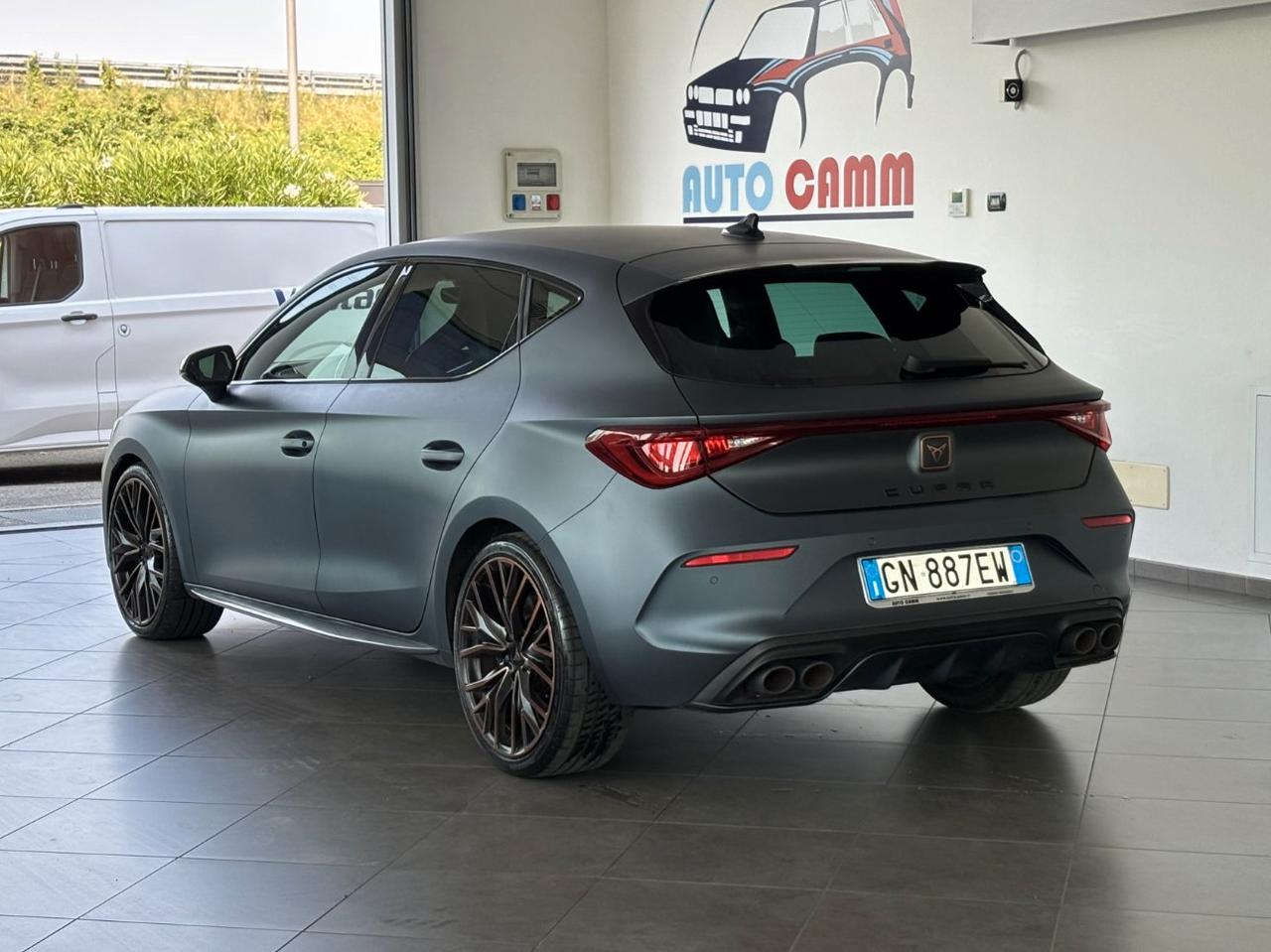 Cupra Leon 2.0 tsi VZ Carbon 300cv dsg SABELT