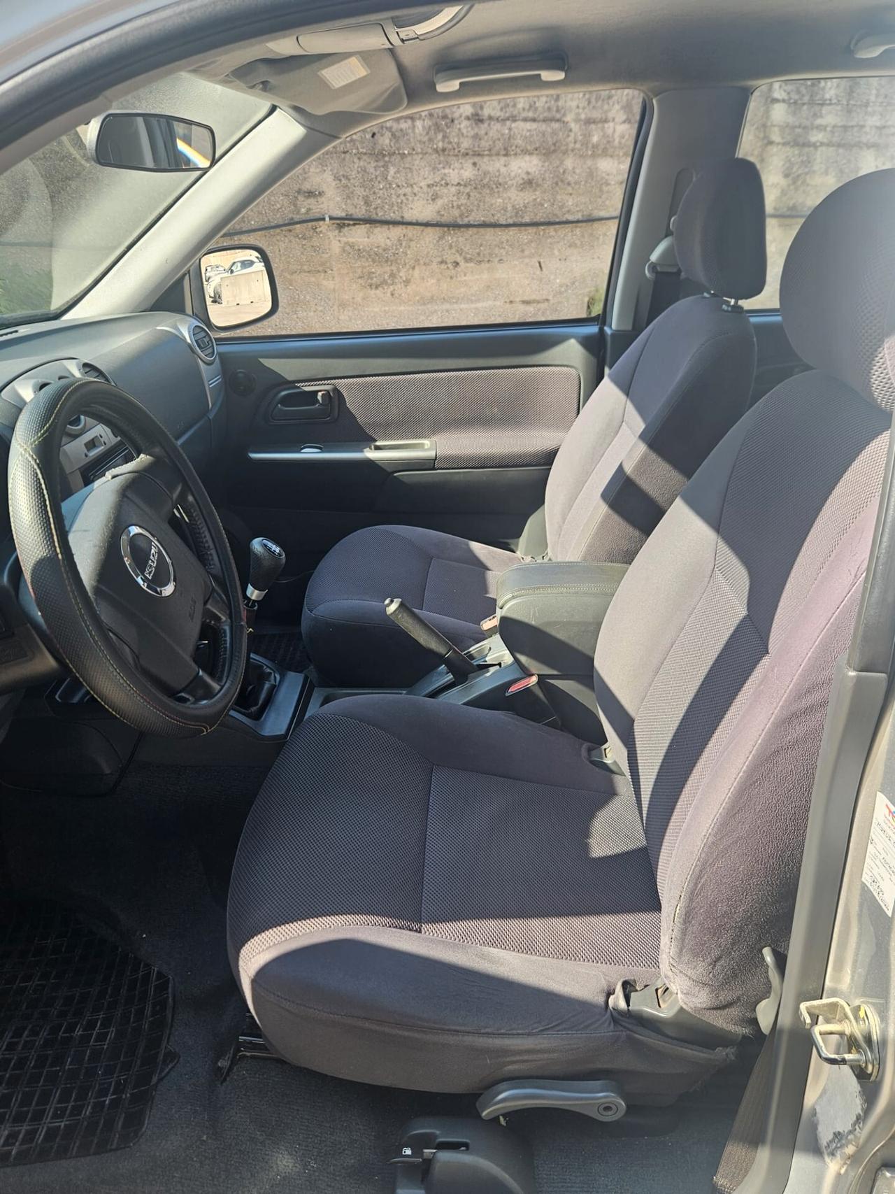 Isuzu D-Max 3.0 TD cat Crew Cab 4WD Pup. LS Aut. EU4
