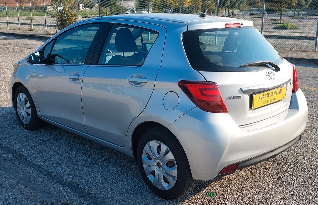 UNICO PROPRIETARIO - TOYOTA YARIS - 1.0 LOUNGE