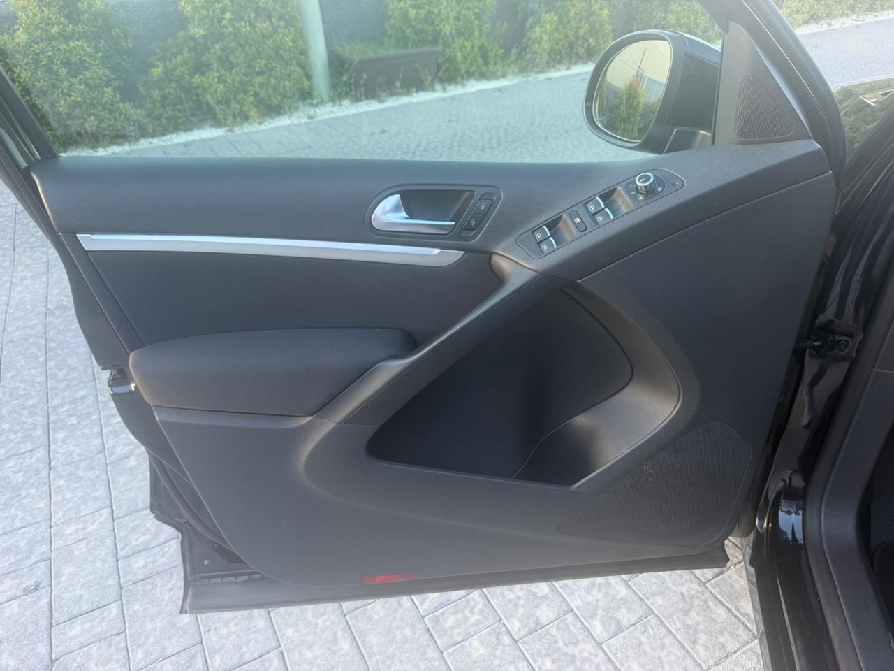 Volkswagen Tiguan 2.0 TDI 140CV 4MOTION DSG Sport & Style
