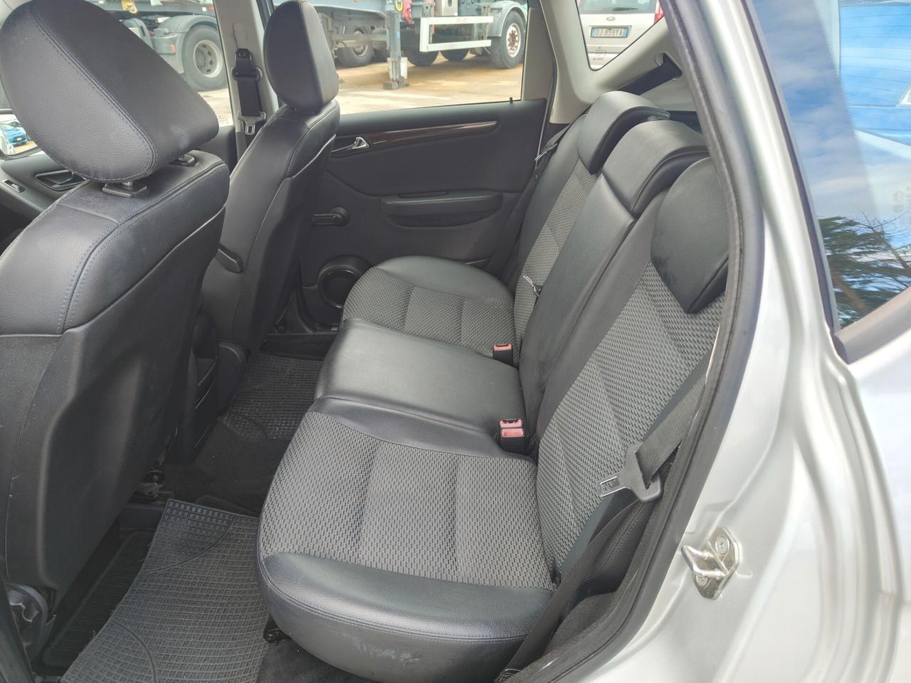 Mercedes A 160 CDI BlueEFFICIENCY Avantgarde