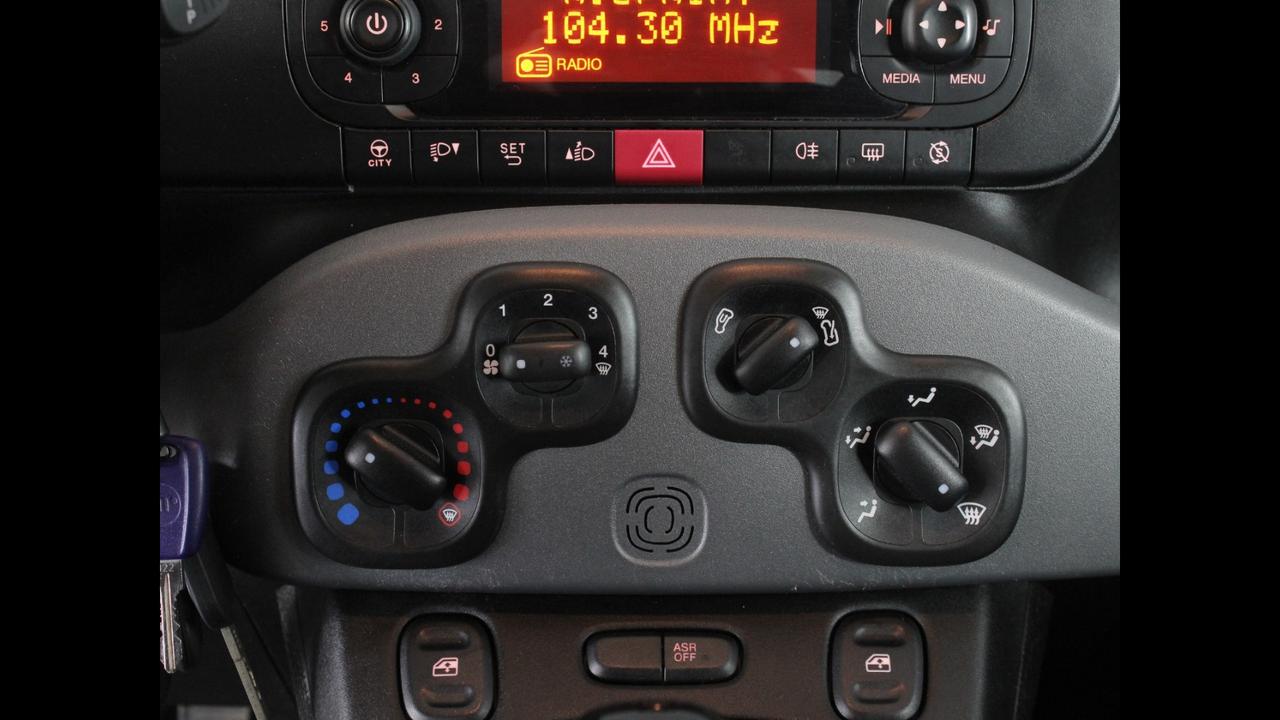 FIAT Panda III 2021 - Panda 1.0 firefly hybrid City Life s&s 70cv