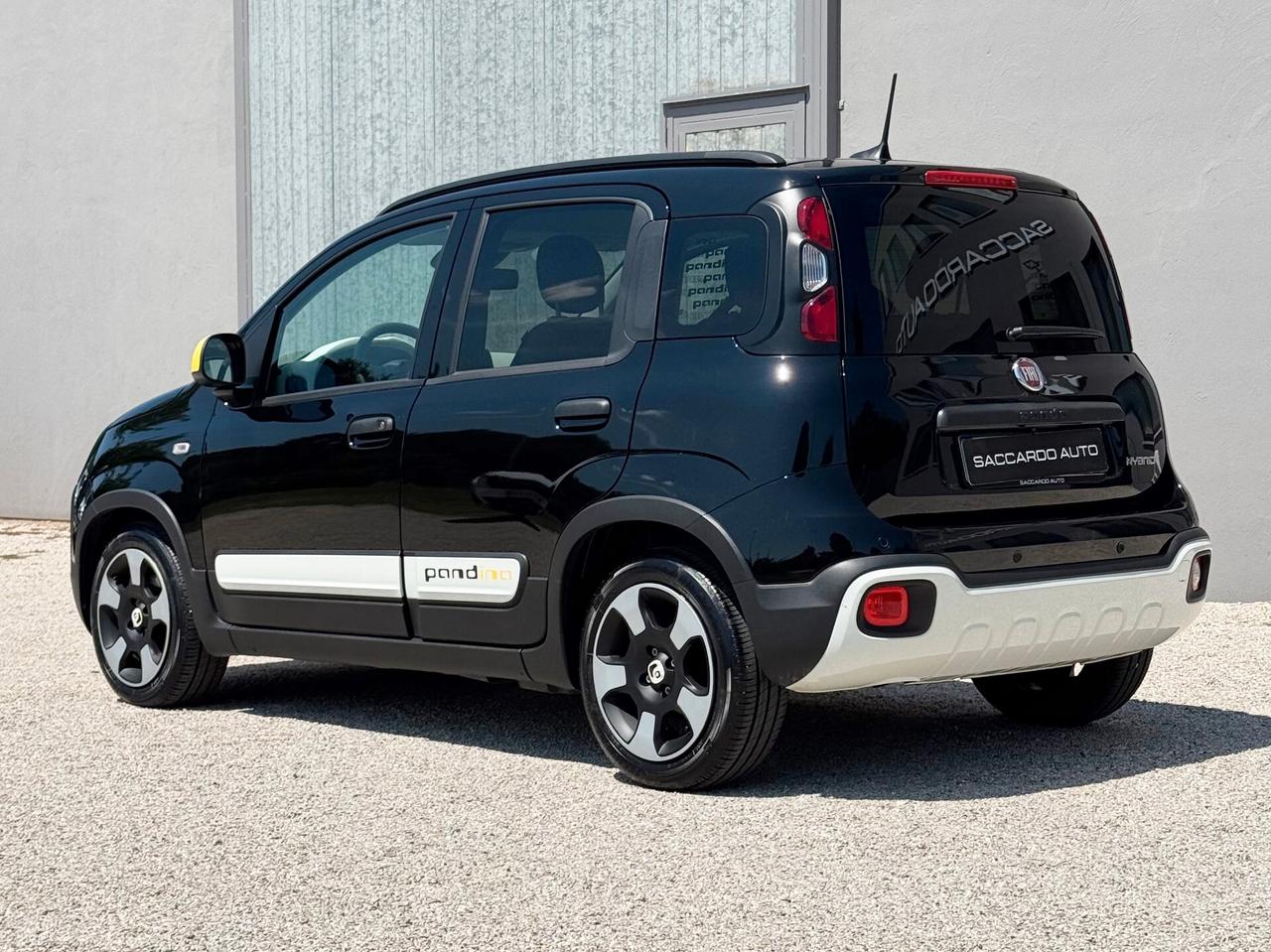 Fiat Panda Pandina 1.0 Hybrid Cross 70cv | PREZZO REALE