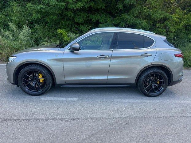 ALFA ROMEO STELVIO 2.2 TD 210 CV Q4 VERSIONE Ti