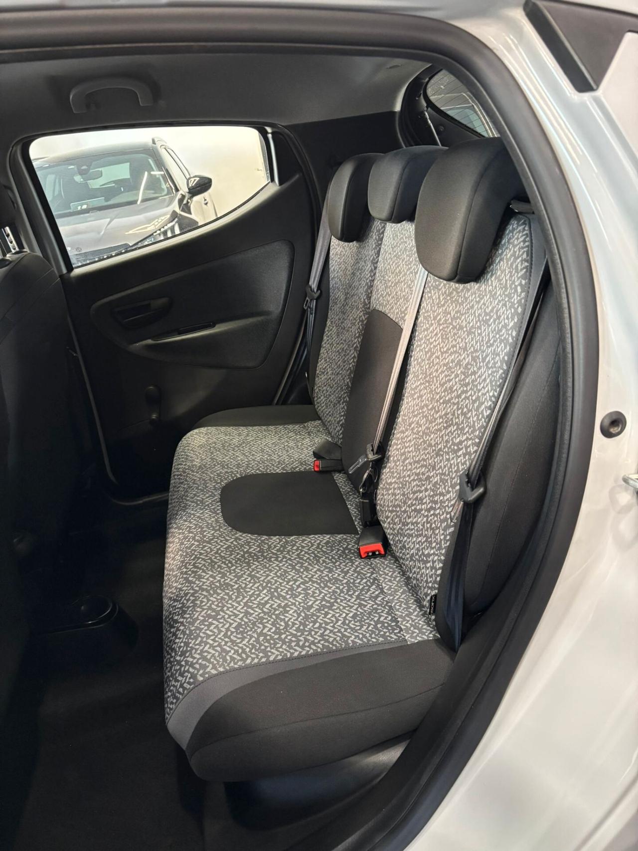 Lancia Ypsilon 1.2 69 CV 5 porte GPL Ecochic Platinum