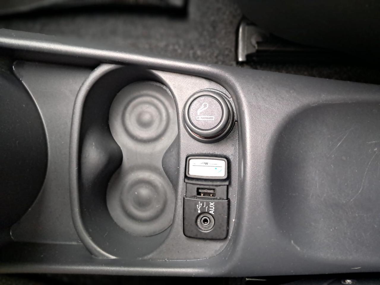 FIAT 500 1.2 LOUNGE-NEOPATENTATI-Euro 6990-