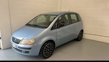 Fiat Idea 1.4 16V automatica gpl