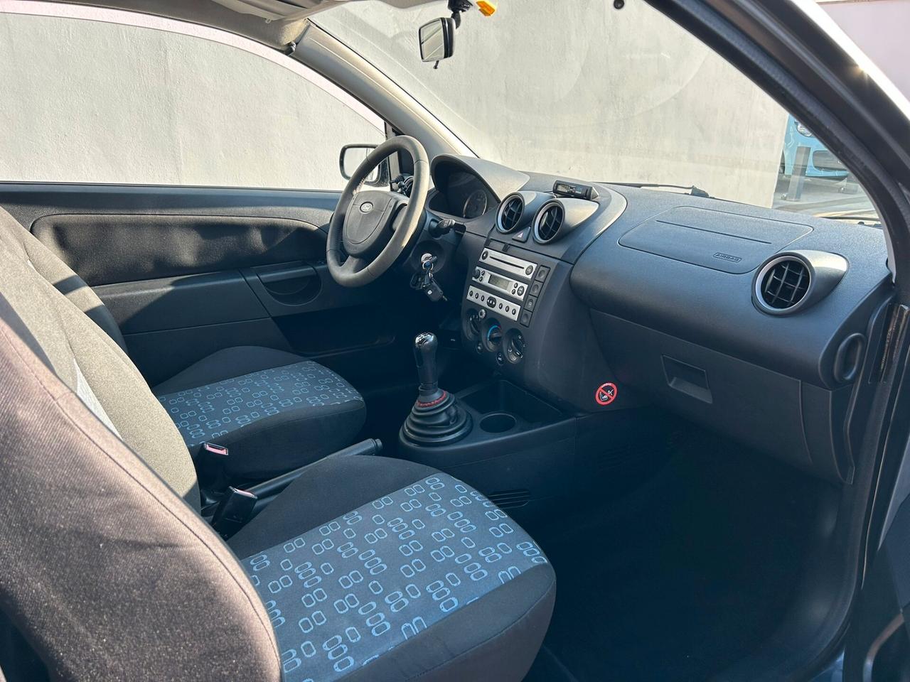 Ford Fiesta 1.2 75 Cv 3P Km70.000-2004