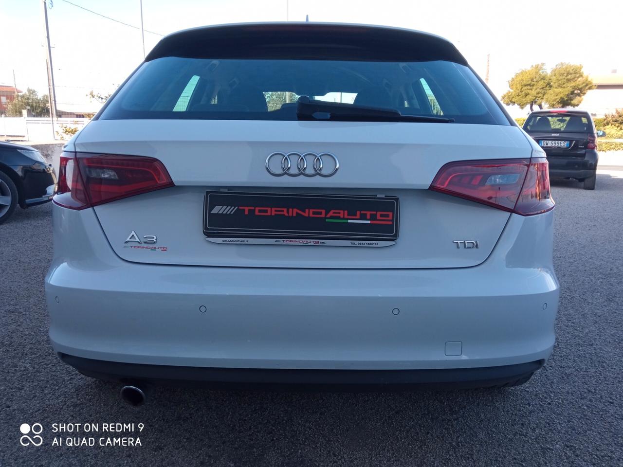 Audi A3 1.6 Tdi 105 CV Ambition allestimento SLine