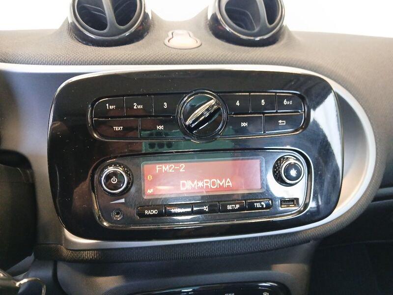 smart forfour II 2015 1.0 Passion 71cv twinamic my18