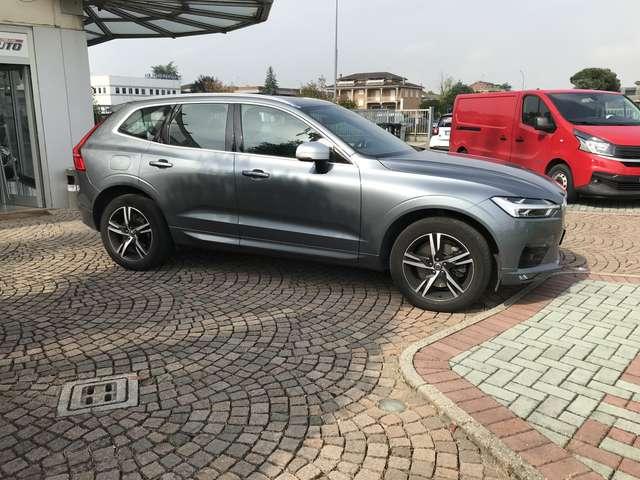 Volvo XC60 2.0 D 235 CV R DESIGN AWD