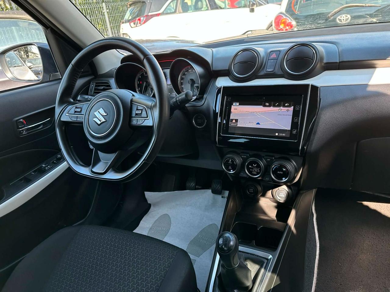 Suzuki Swift 1.2 Hybrid Top